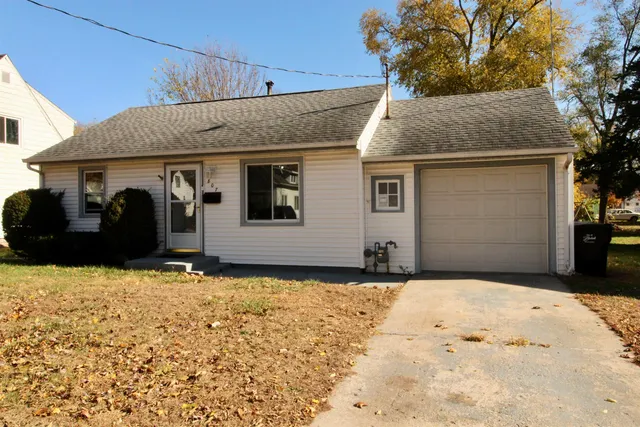 $115,000 | 807 Johnson Street, Beloit, WI 53511