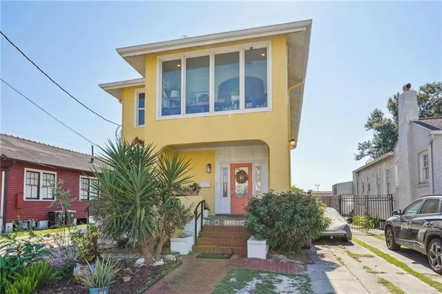$1,750 | 716 Weiblen Place, New Orleans, LA 70124
