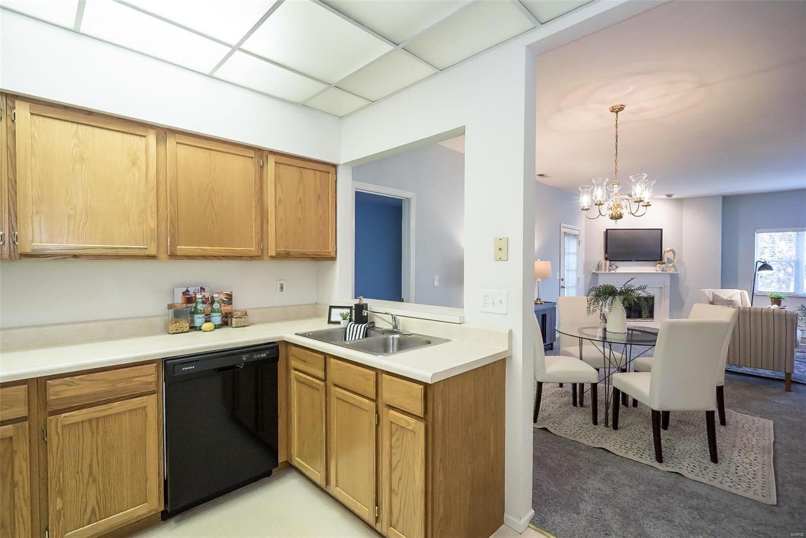 1079 North Spoede Road St. Louis, MO 63146 - Photo 14 of 32 Gallery Image 14