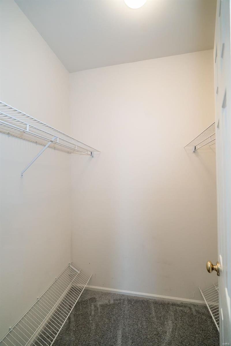 1079 North Spoede Road St. Louis, MO 63146 - Photo 19 of 32 Gallery Image 19