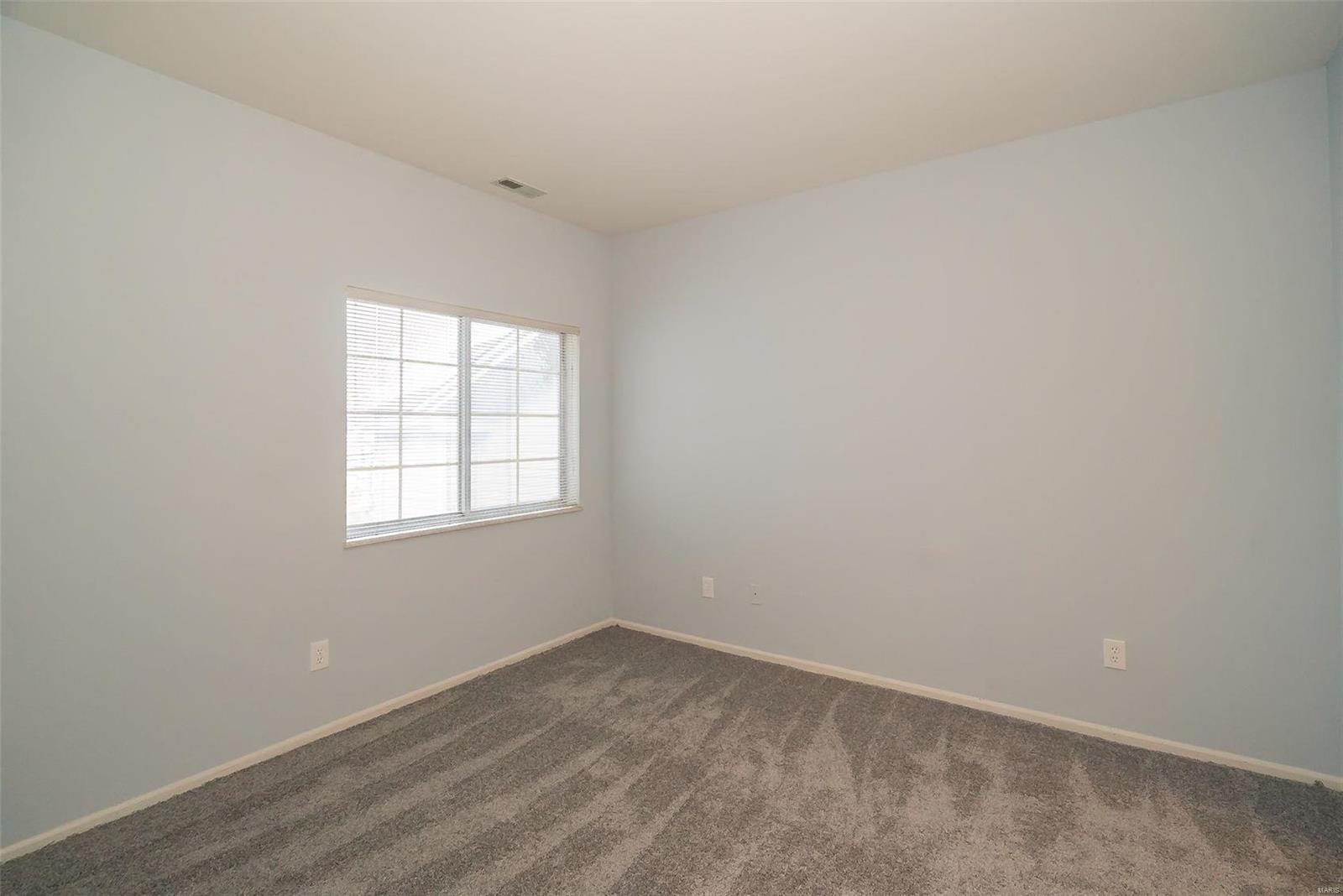 1079 North Spoede Road St. Louis, MO 63146 - Photo 21 of 32 Gallery Image 21