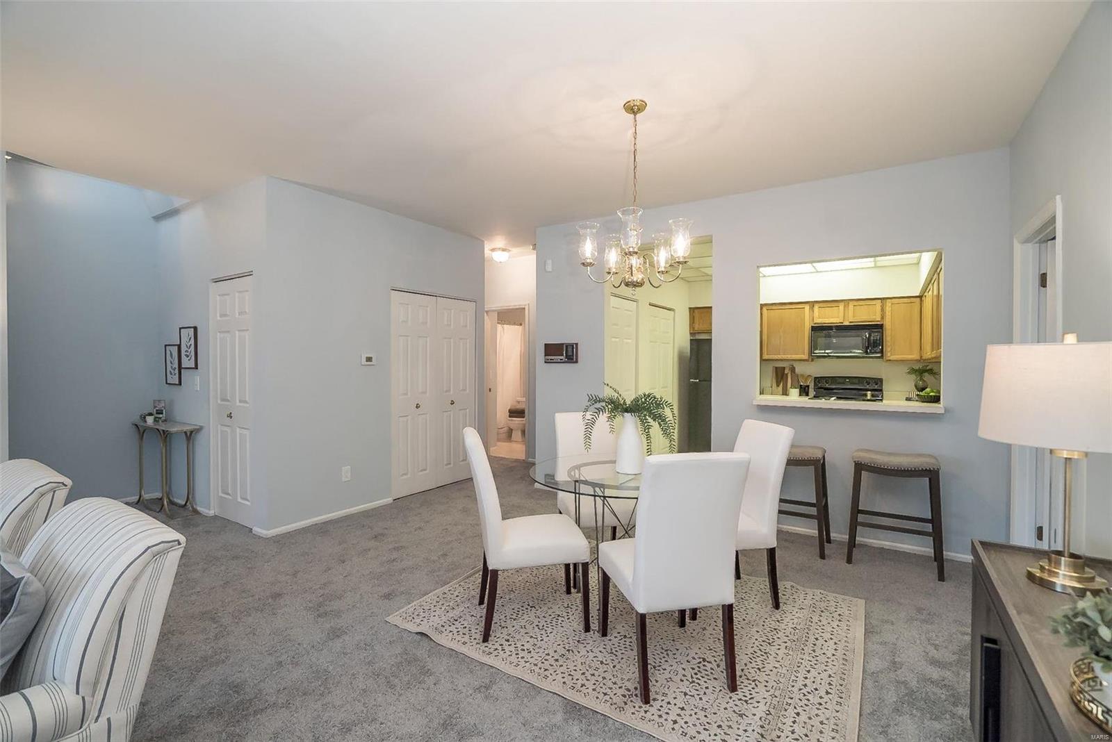 1079 North Spoede Road St. Louis, MO 63146 - Photo 8 of 32 Gallery Image 8