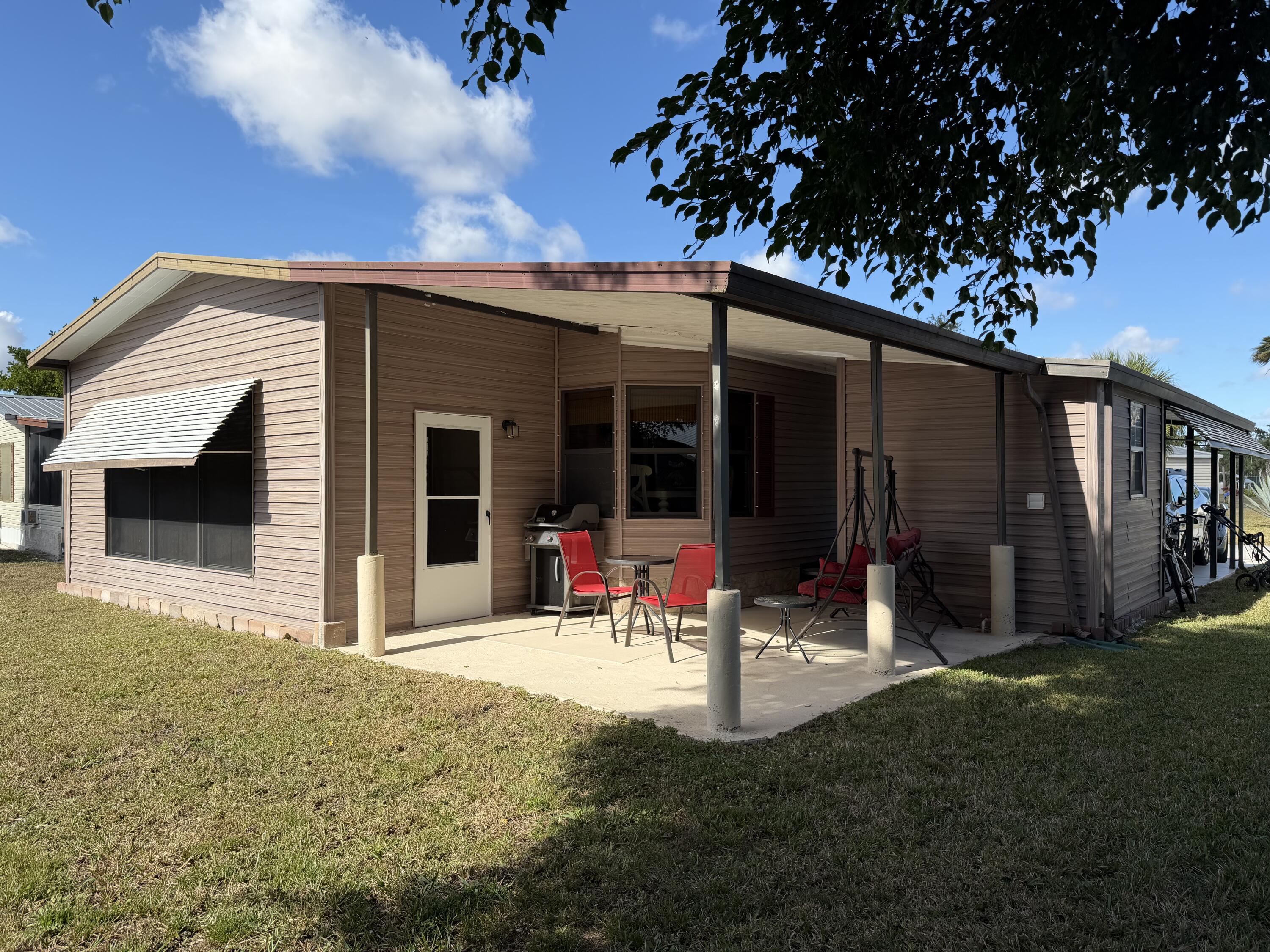 13975 Clavell Avenue Fort Pierce, FL 34951 - Photo 16 of 25 IMG_6882