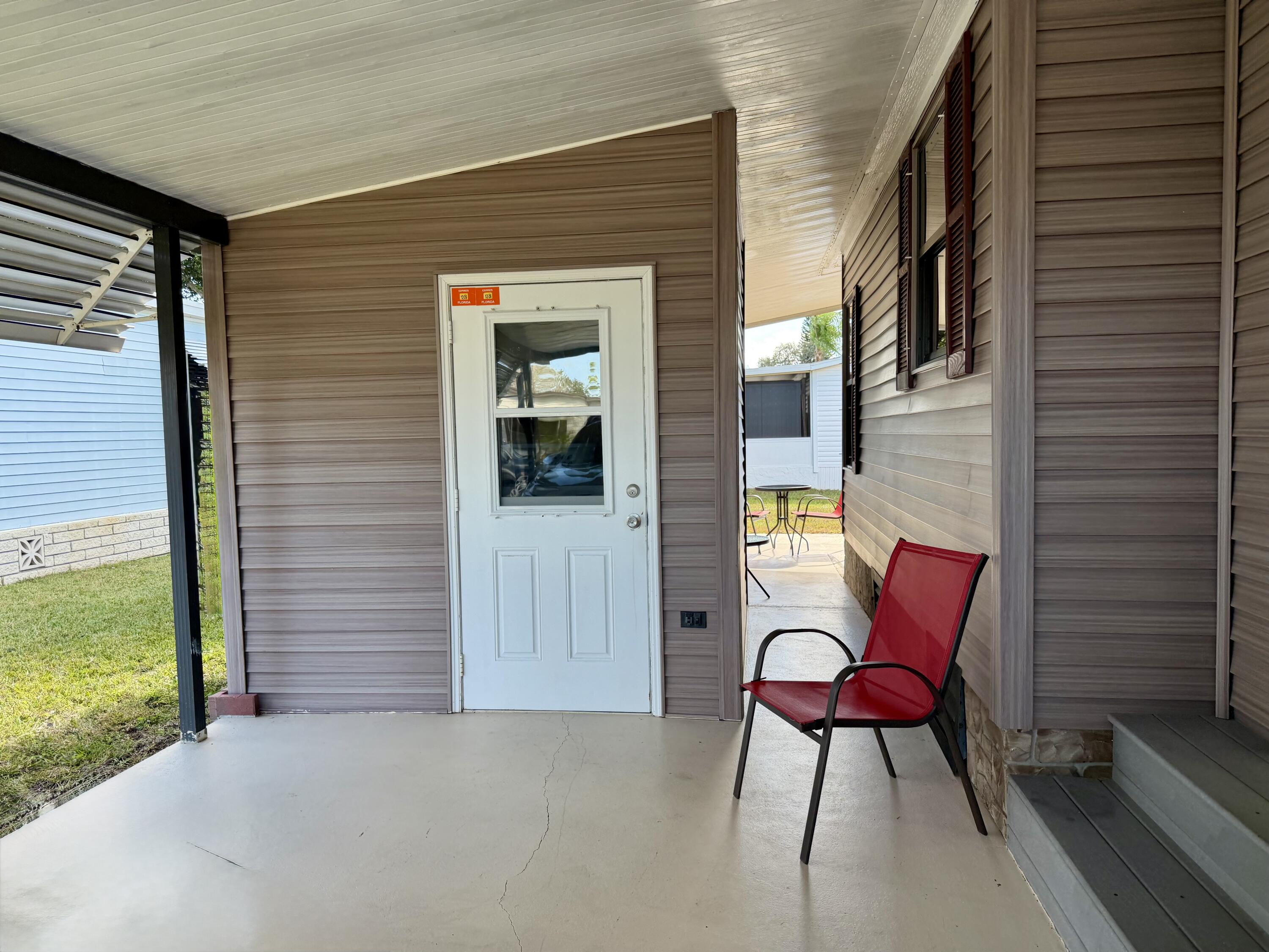 13975 Clavell Avenue Fort Pierce, FL 34951 - Photo 3 of 25 IMG_6889