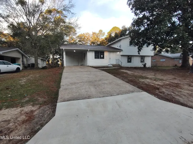 $1,600 | 3803 Sherwood Street, Pascagoula, MS 39581