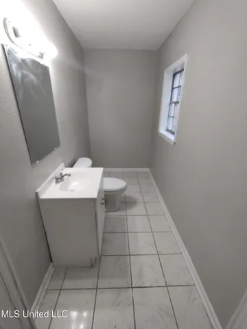 $1,600 | 3803 Sherwood Street, Pascagoula, MS 39581