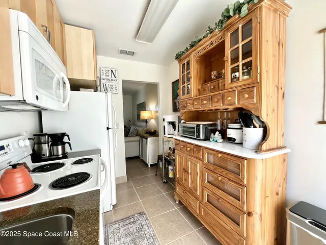 $239,900 | 710 Flamingo Drive, Unit B, Ormond Beach, FL 32176