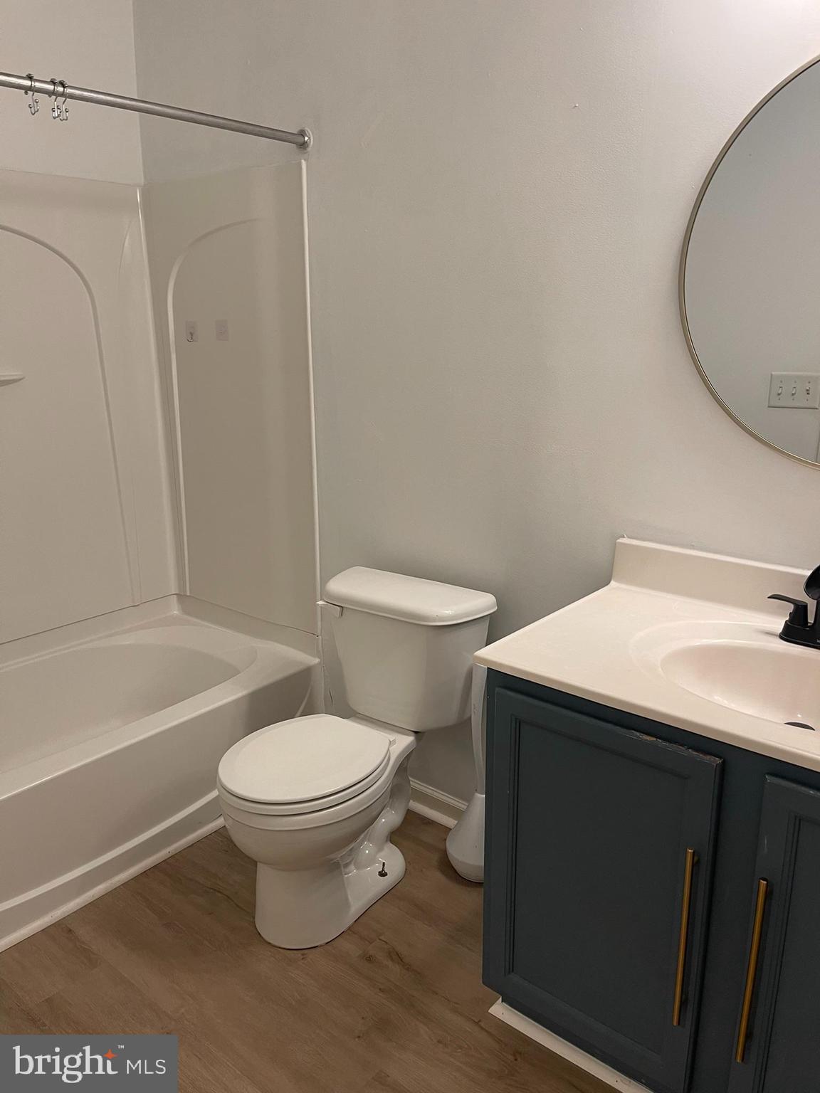 310 Norwalk Way Middletown, DE 19709 - Photo 30 of 37 a bathroom with a sink a toilet and a bathtub