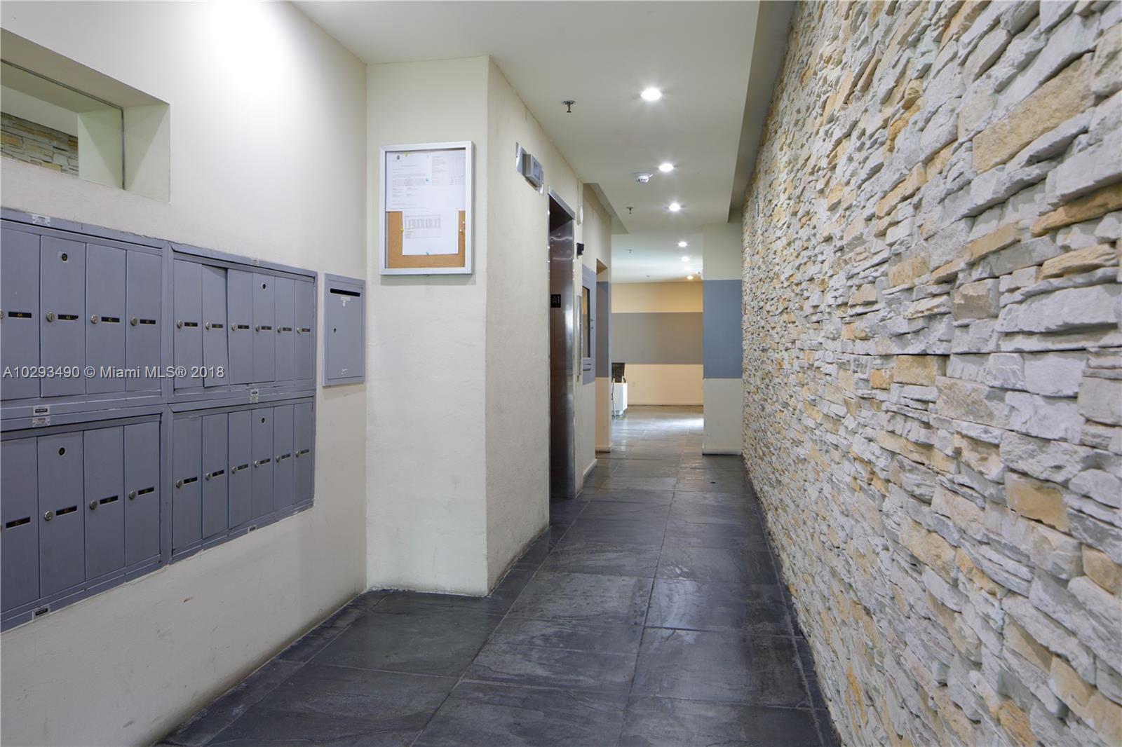 1300 Alton Road, Unit 2D Miami Beach, FL 33139 - Photo 12 of 13 Gallery Image 12