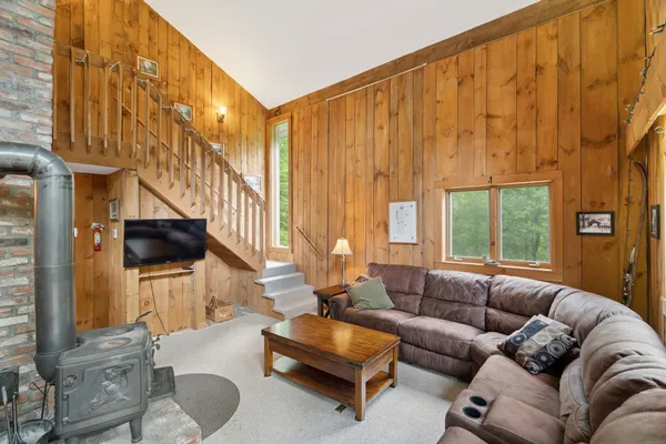 $539,000 | 196 Powder Mill Road, Londonderry, VT 05148