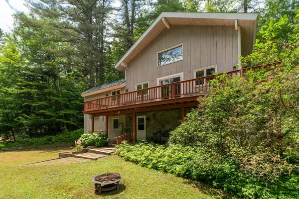 $539,000 | 196 Powder Mill Road, Londonderry, VT 05148