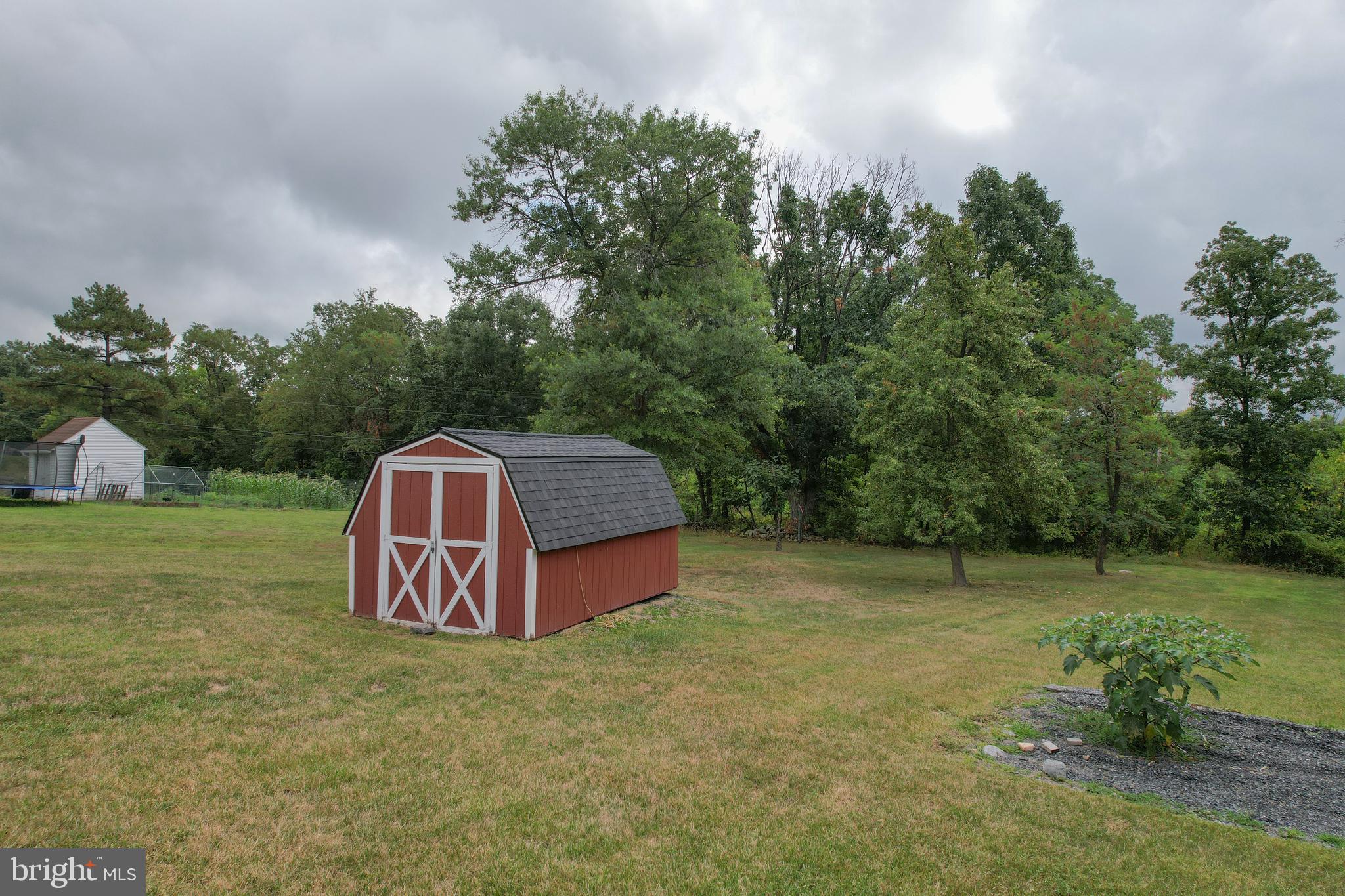 706 Loop Road Gerrardstown, WV 25420 - Photo 7 of 43 Gallery Image 7