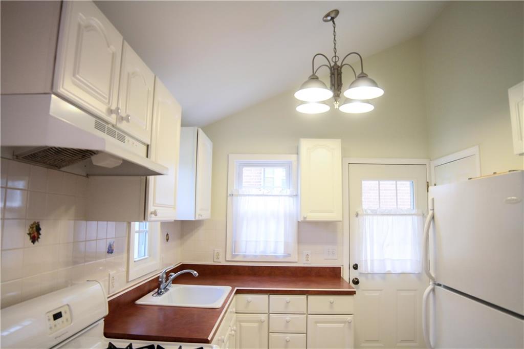 4417 West Run Road Munhall, PA 15120 - Photo 10 of 22 Gallery Image 10