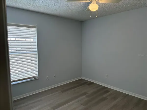 $1,950 | 4989 Vista Lago Drive, Orlando, FL 32811
