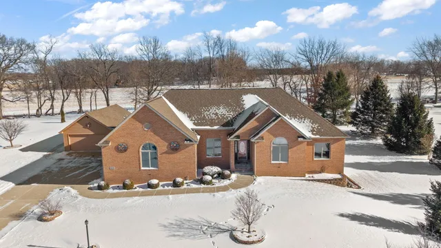 $679,000 | 2651 Woodbine Drive, Valparaiso, IN 46383