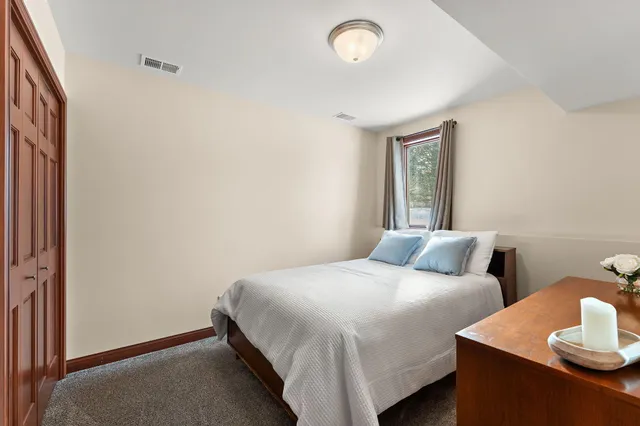 $679,000 | 2651 Woodbine Drive, Valparaiso, IN 46383