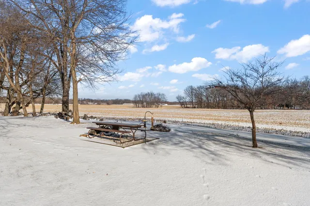 $679,000 | 2651 Woodbine Drive, Valparaiso, IN 46383