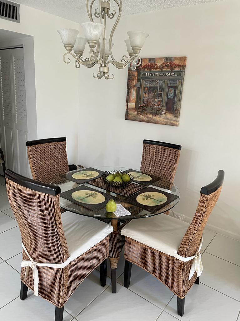 4014 Cornwall East, Unit 4014 Boca Raton, FL 33434 - Photo 13 of 67 6d5c6238-20bb-4b2b-bc13-c542e15389e8