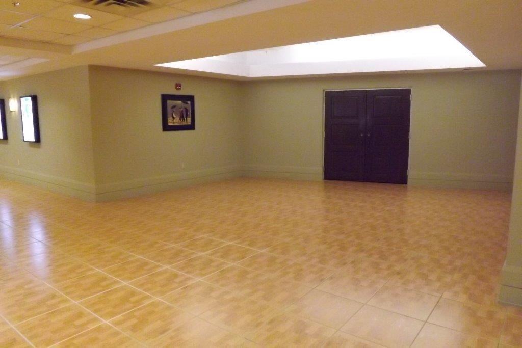 4014 Cornwall East, Unit 4014 Boca Raton, FL 33434 - Photo 43 of 67 a view of an empty room