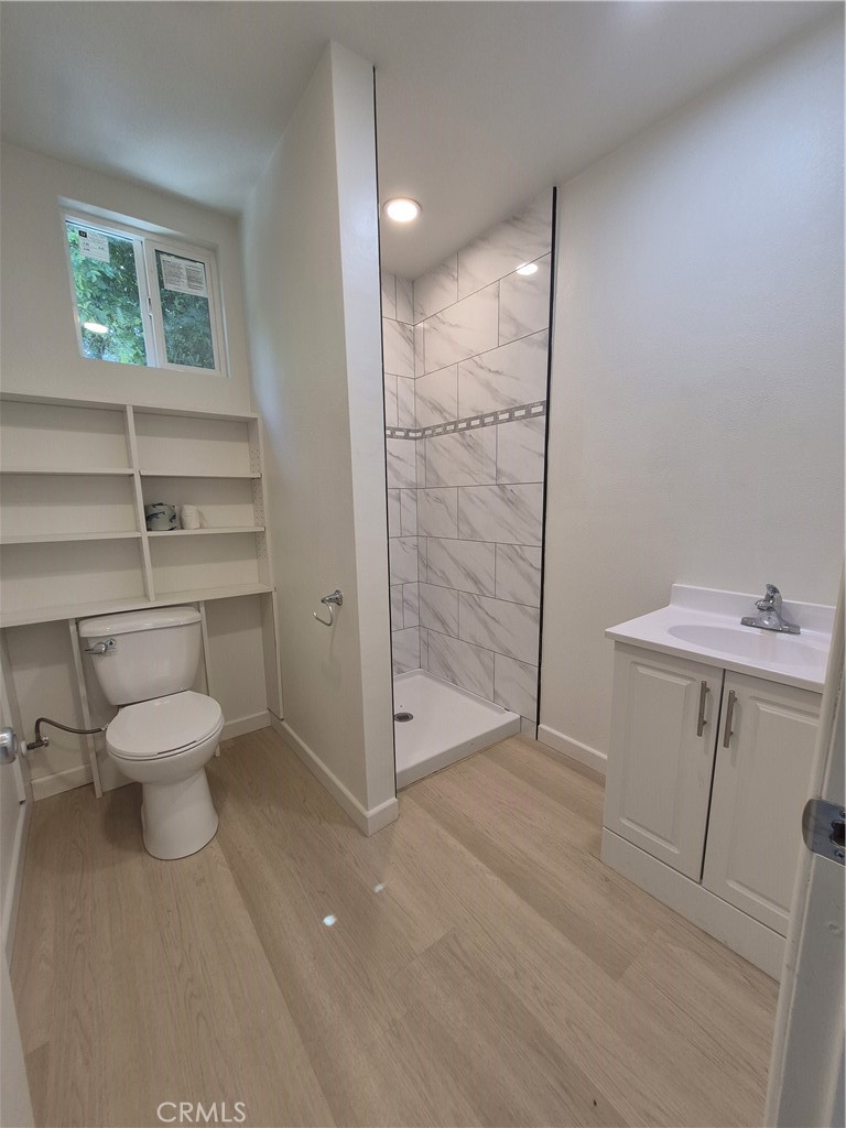 8913 Rathburn Avenue Northridge, CA 91325 - Photo 14 of 17