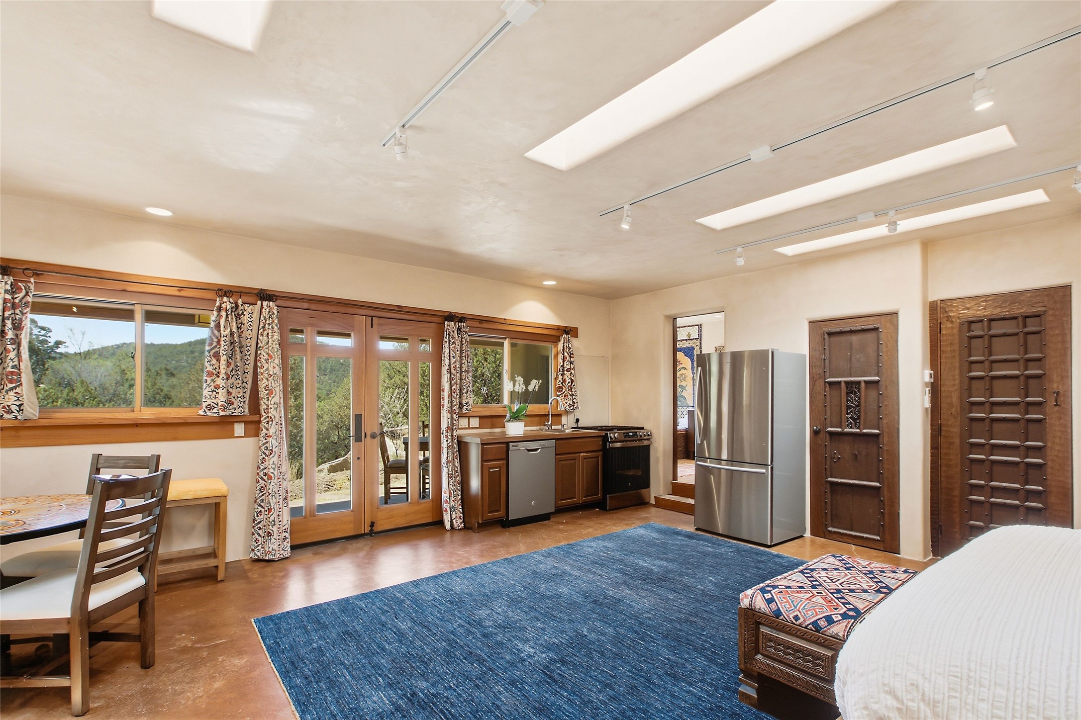 1564 Cerro Gordo Road Santa Fe, NM 87501 - Photo 46 of 63