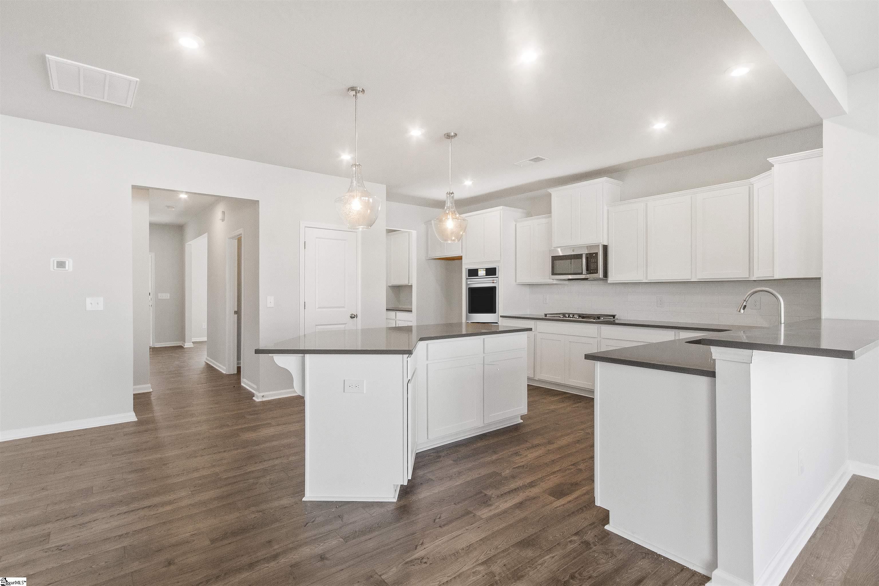 4038 Francis Spg Way Inman, SC 29349 - Photo 9 of 27