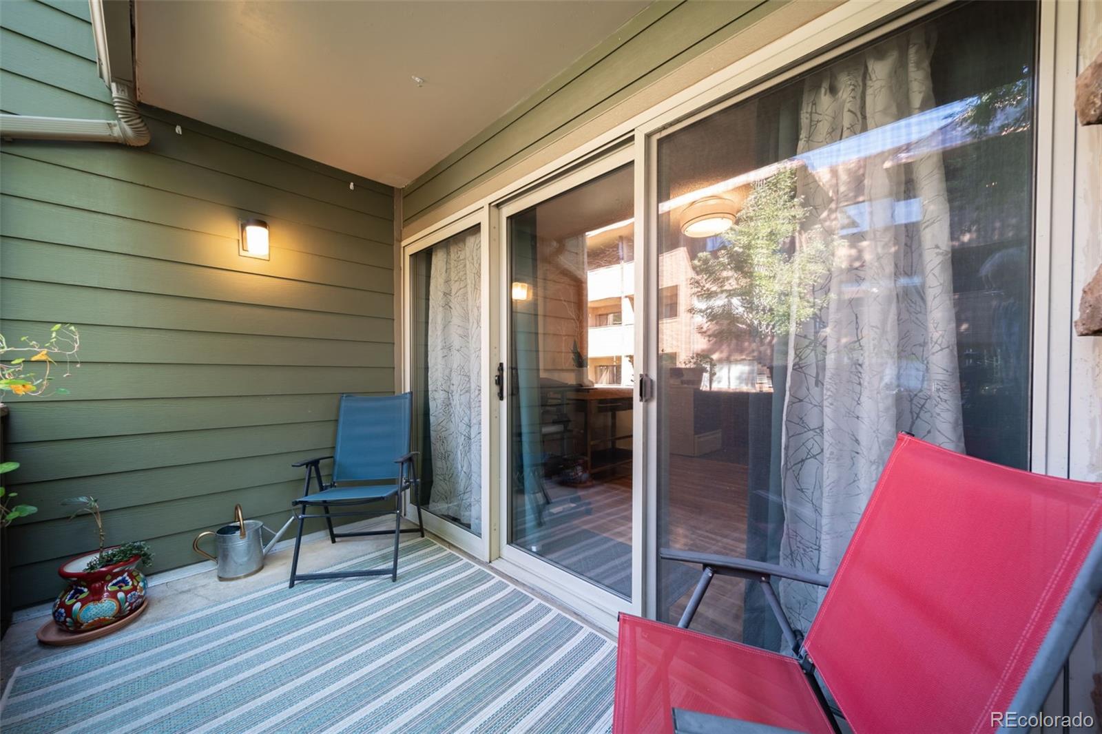 3375 Chisholm Trail, Unit A102 Boulder, CO 80301 - Photo 20 of 40 a view of outdoor seating