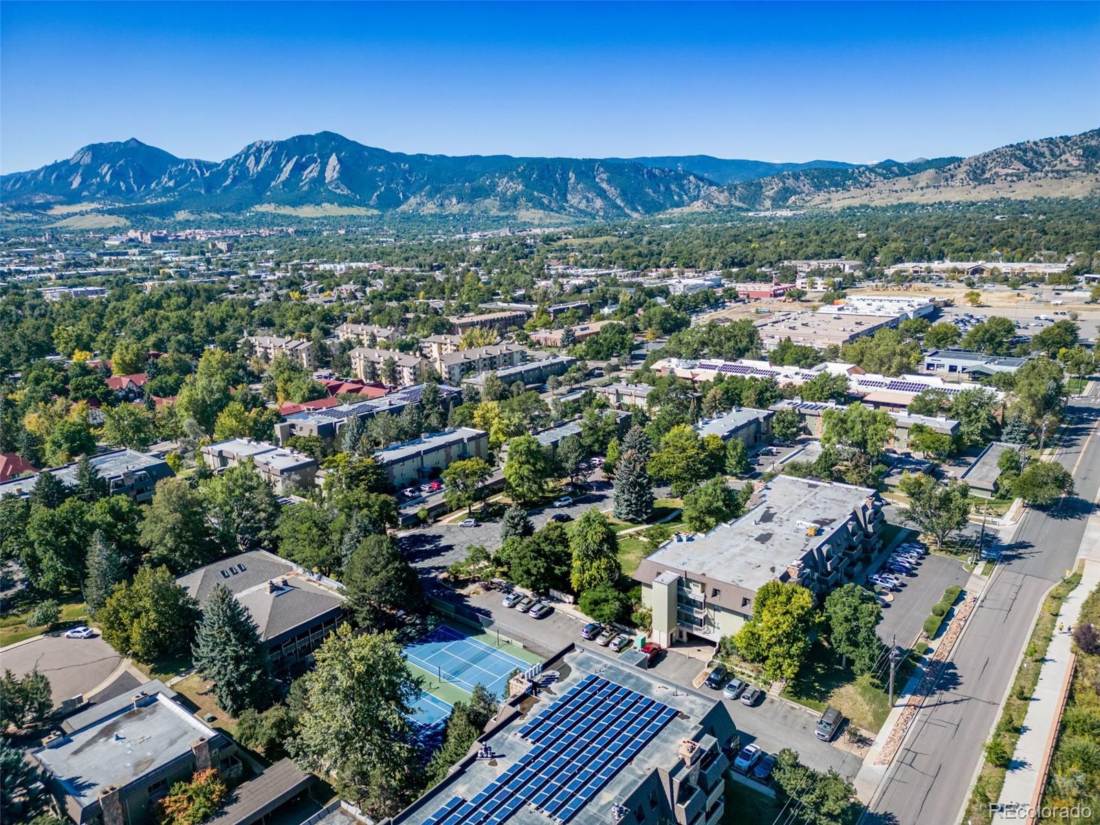 3375 Chisholm Trail, Unit A102 Boulder, CO 80301 - Photo 32 of 40 an aerial view of multiple house