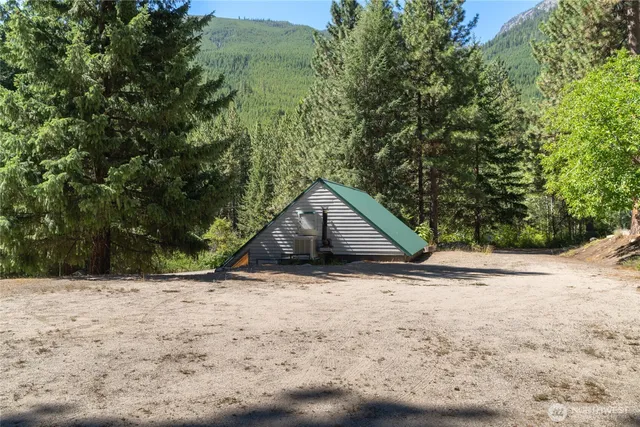$775,000 | 17976 Entiat River Road, Entiat, WA 98822