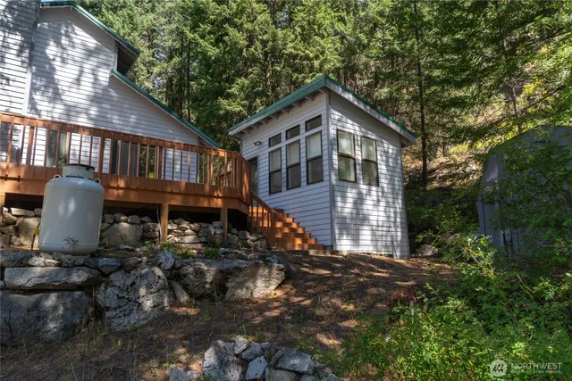 $775,000 | 17976 Entiat River Road, Entiat, WA 98822