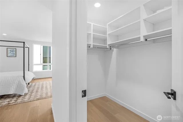 $1,125,000 | 920 16th Avenue, Unit B, Seattle, WA 98122