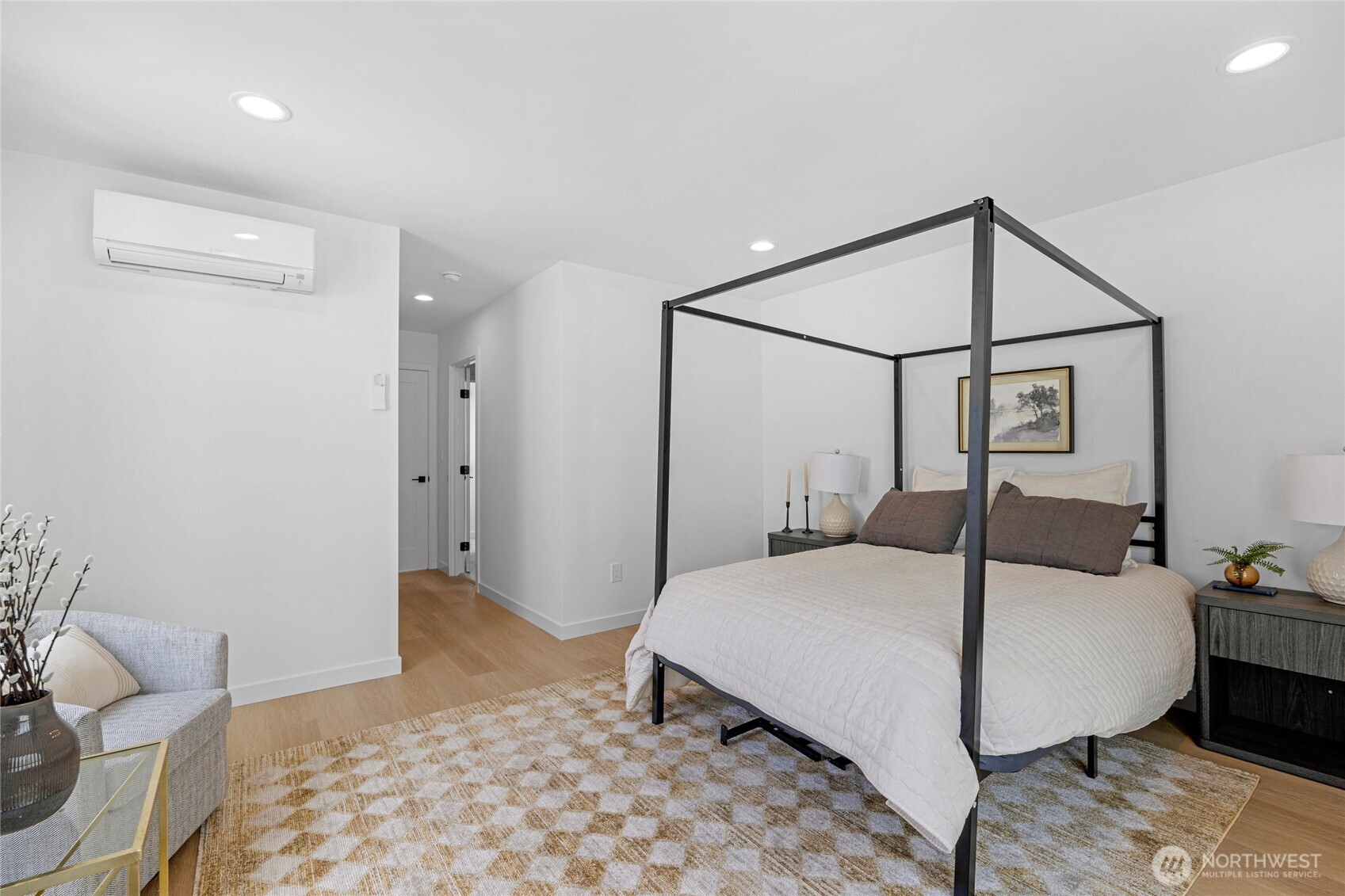 920 16th Avenue, Unit B Seattle, WA 98122 - Photo 25 of 34