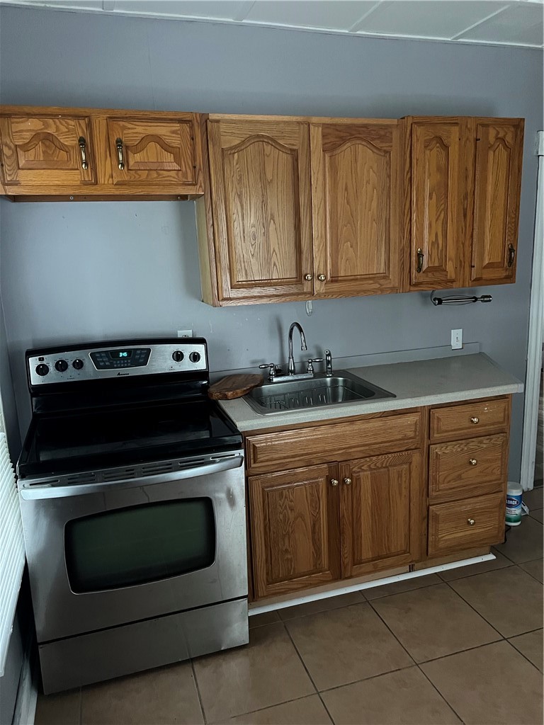 68 Beach Street Westerly, RI 02891 - Photo 9 of 20