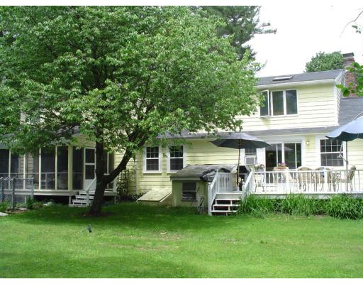 23 Evergreen Road Sudbury, MA 01776 - Photo 3 of 16 Gallery Image 3