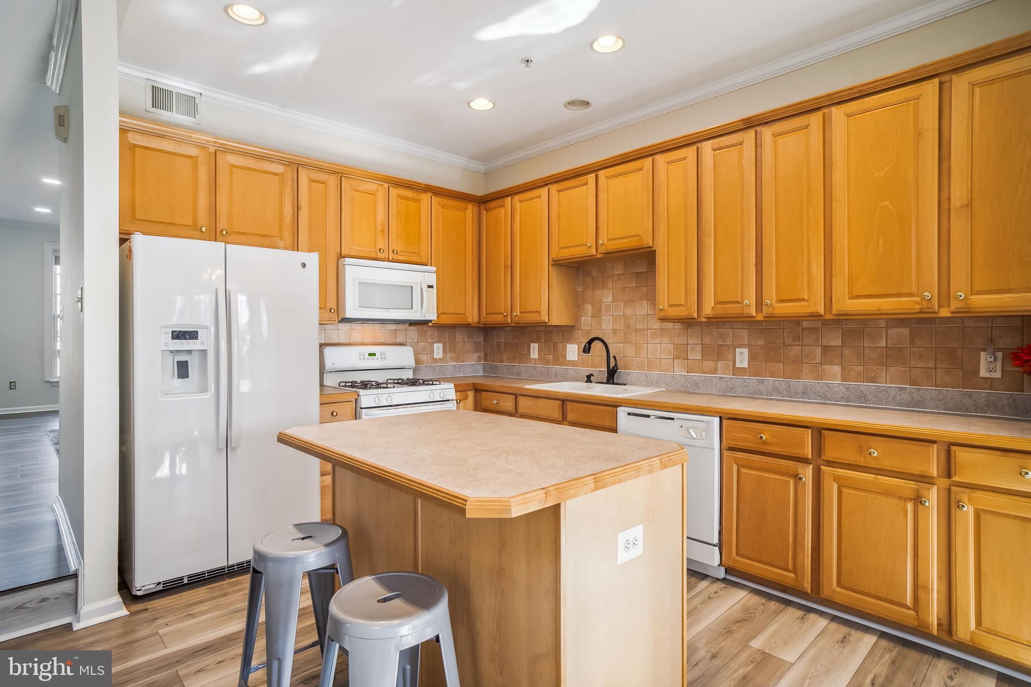 53 Inkberry Circle Gaithersburg, MD 20877 - Photo 11 of 51 Gallery Image 11