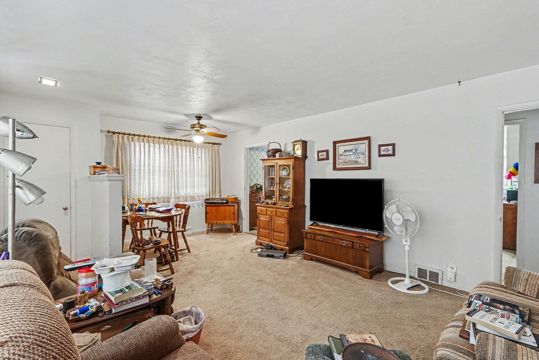 4123 Mt Olivet Road Kalamazoo, MI 49004 - Photo 3 of 20 003_file_9644