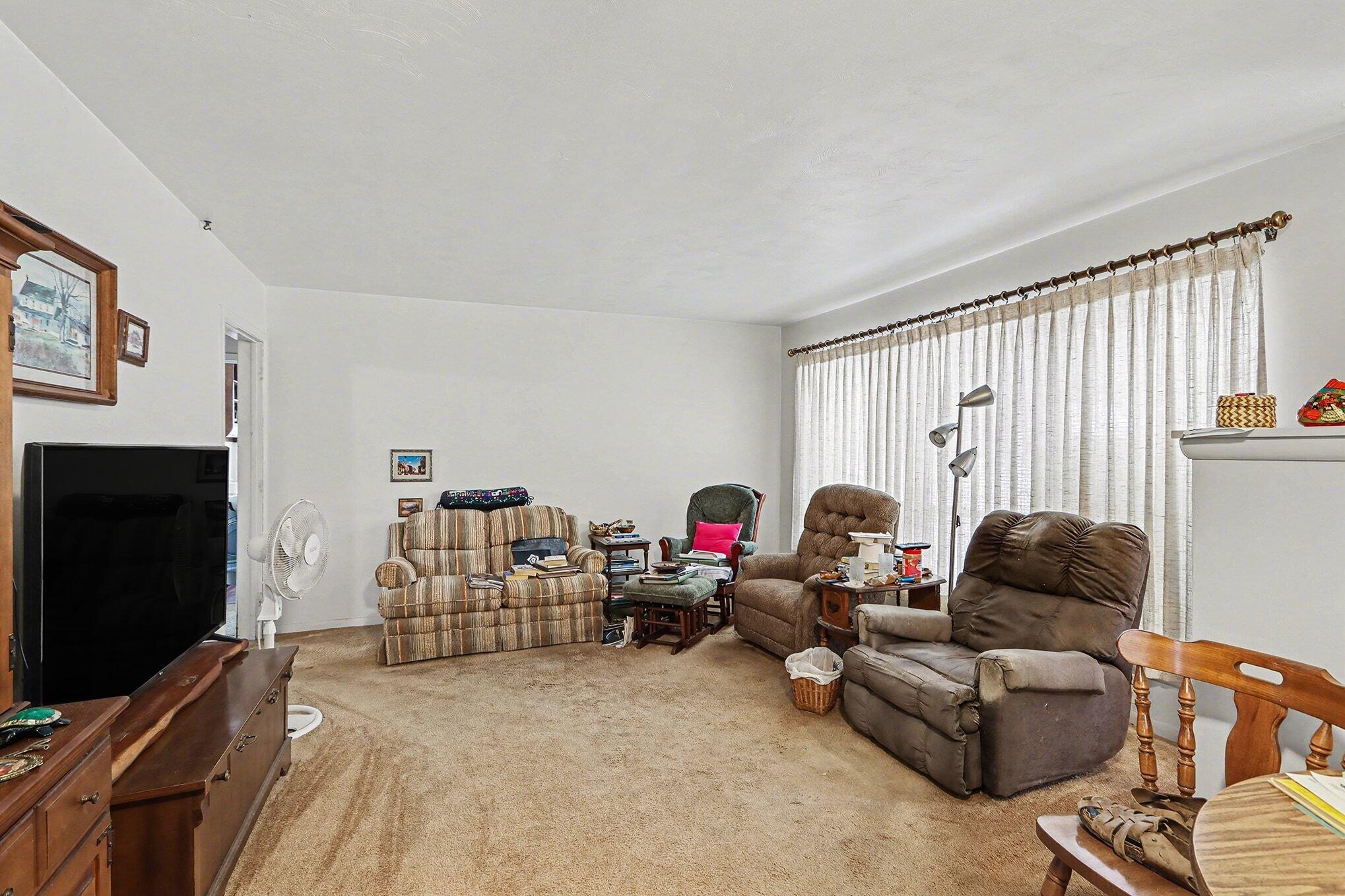 4123 Mt Olivet Road Kalamazoo, MI 49004 - Photo 4 of 20 004_file_8372