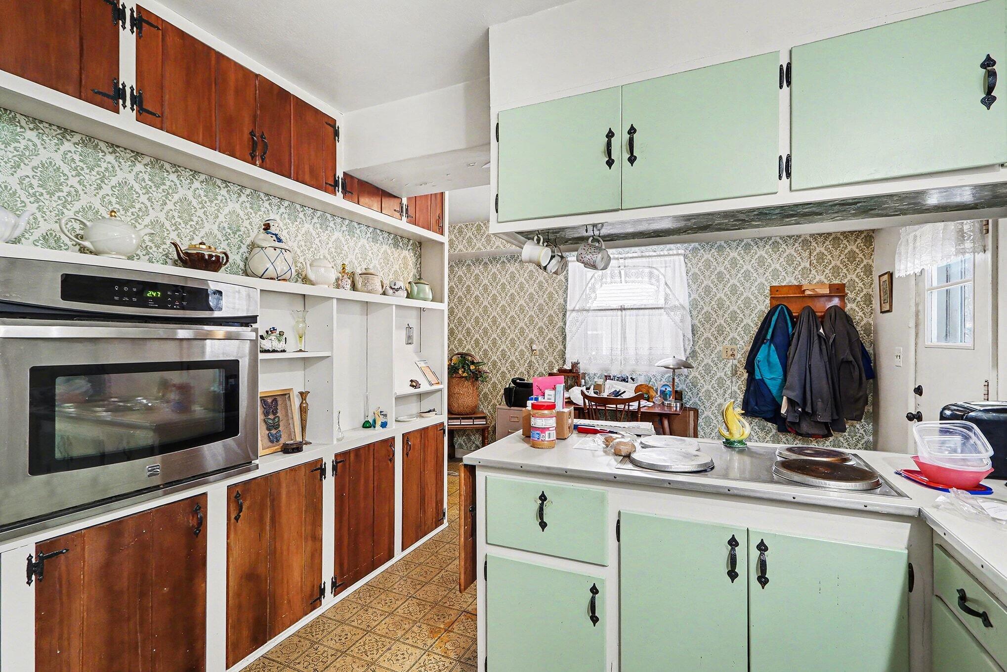 4123 Mt Olivet Road Kalamazoo, MI 49004 - Photo 7 of 20 007_file_1585