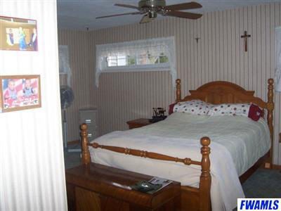 815 Flaxmill Road Huntington, IN 46750 - Photo 5 of 11 Gallery Image 5