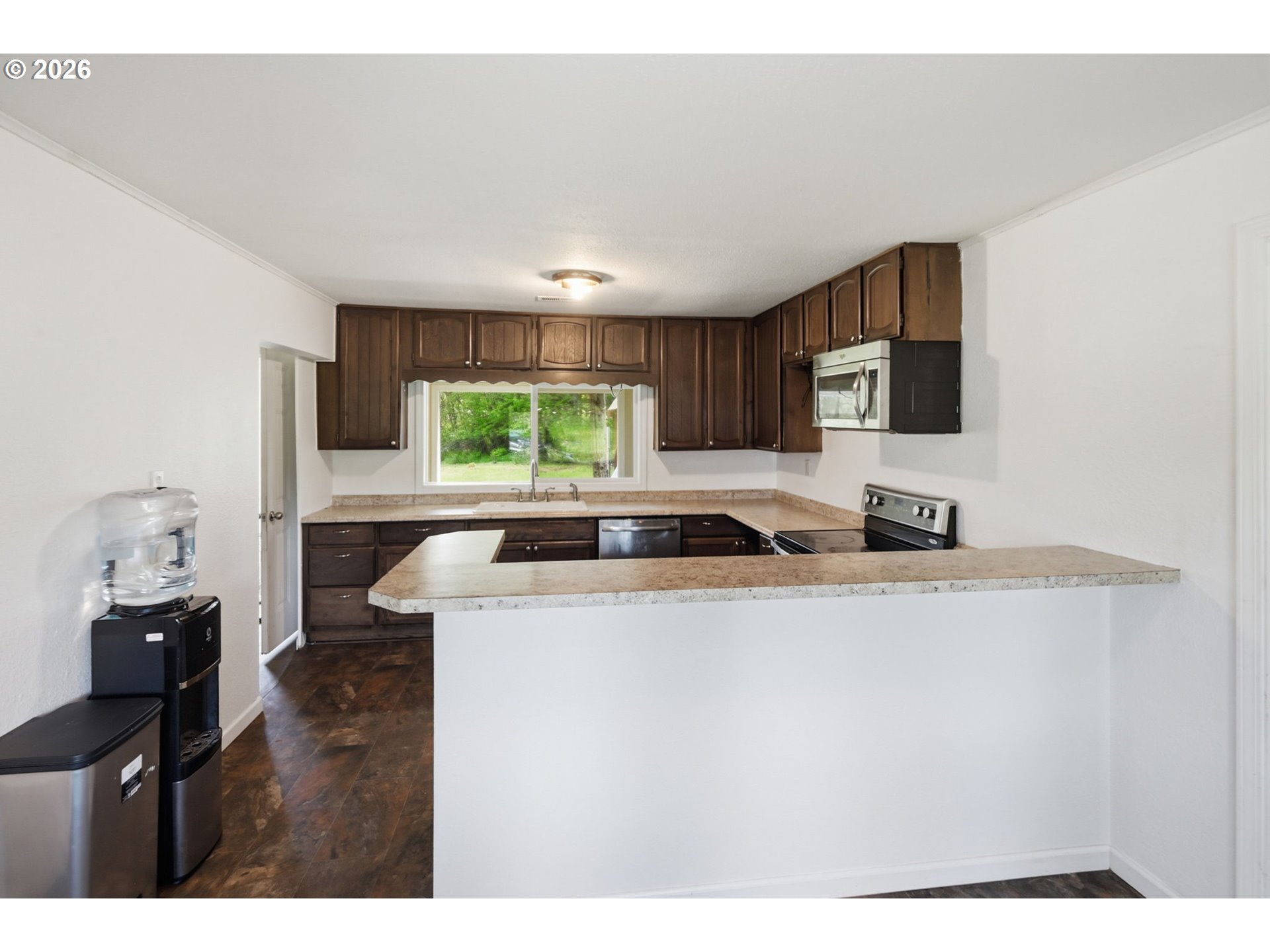 23892 Butler Road Elmira, OR 97437 - Photo 13 of 48