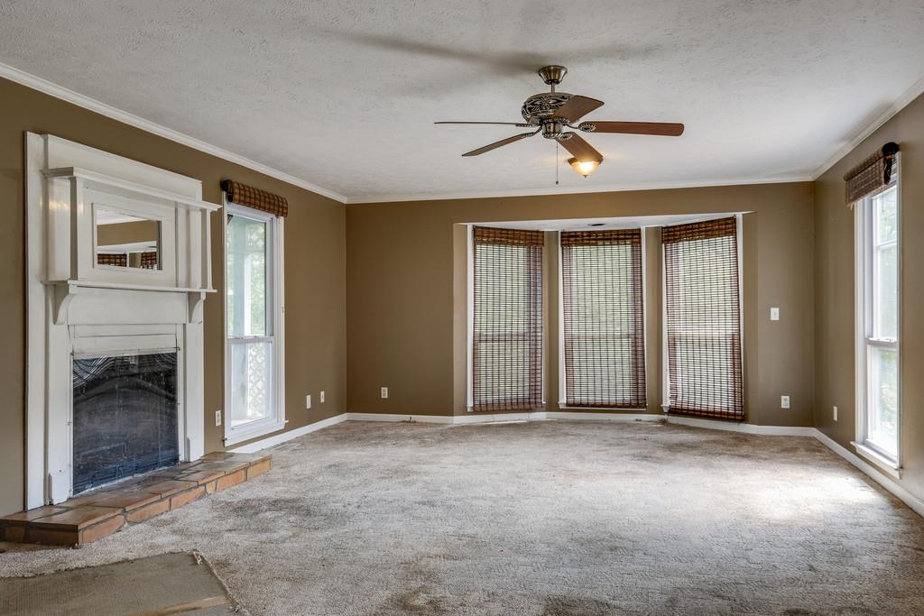 6145 Pettus Road Antioch, TN 37013 - Photo 4 of 29 Carpets need replacement