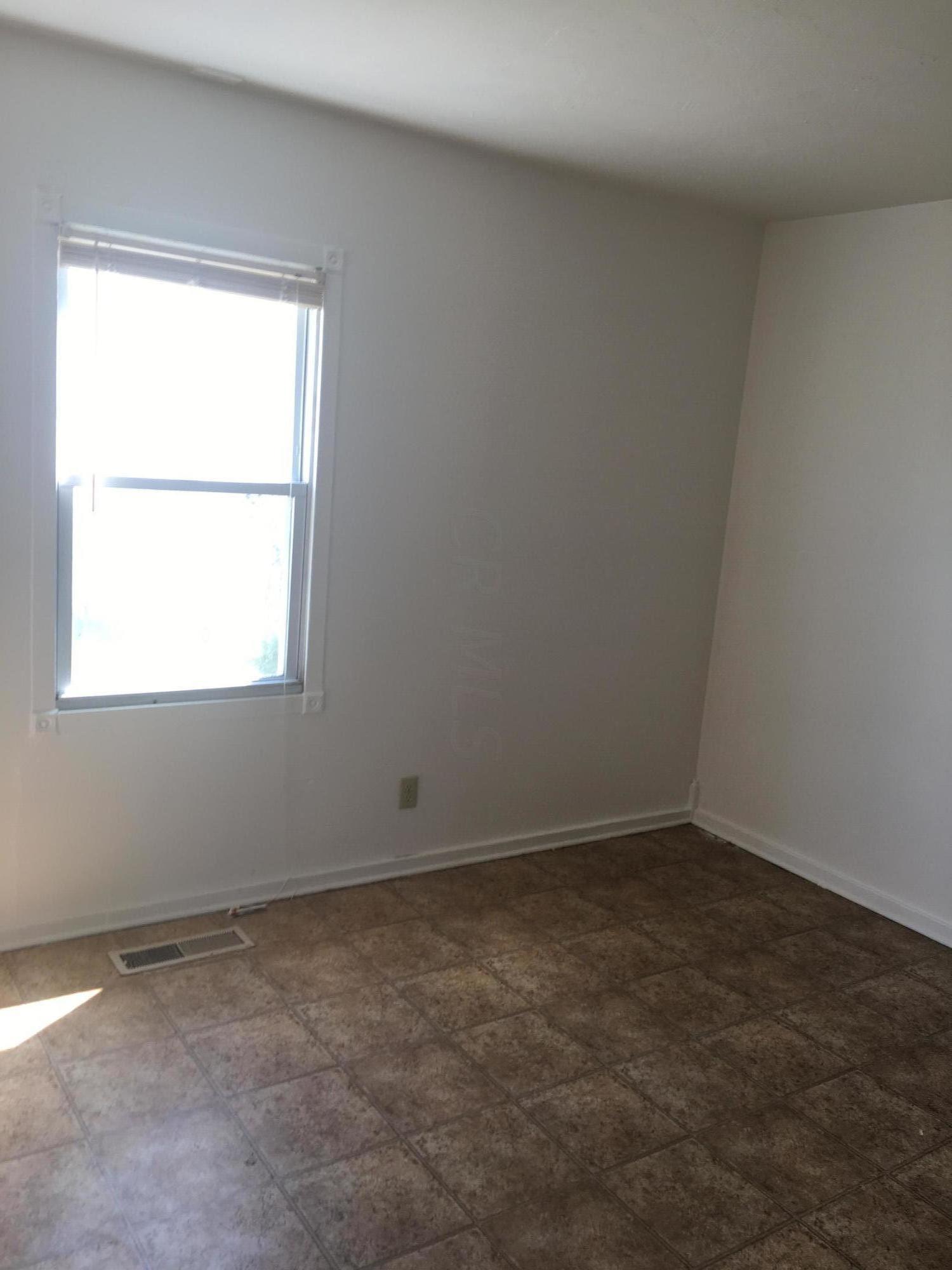 91 Phelps Road Columbus, OH 43207 - Photo 13 of 17 Gallery Image 13