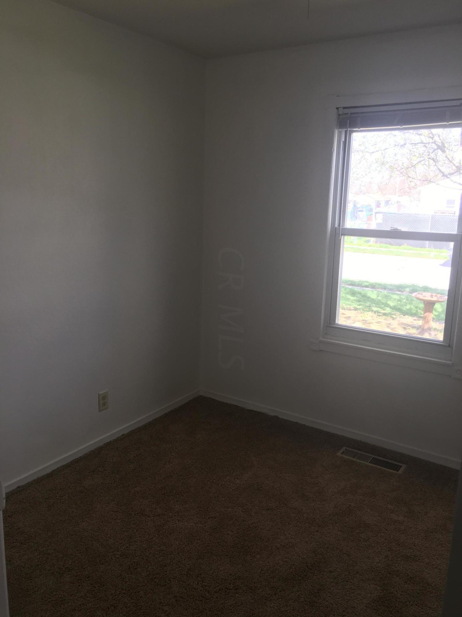 91 Phelps Road Columbus, OH 43207 - Photo 5 of 17 Gallery Image 5