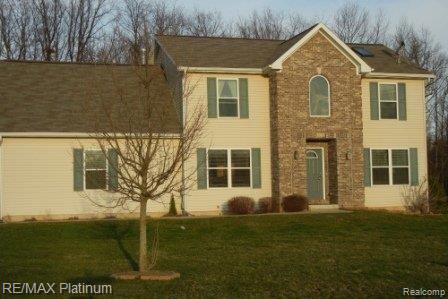 11792 Secluded Ridge Drive Byron, MI 48418 - Photo 1 of 17 sec2.jpg