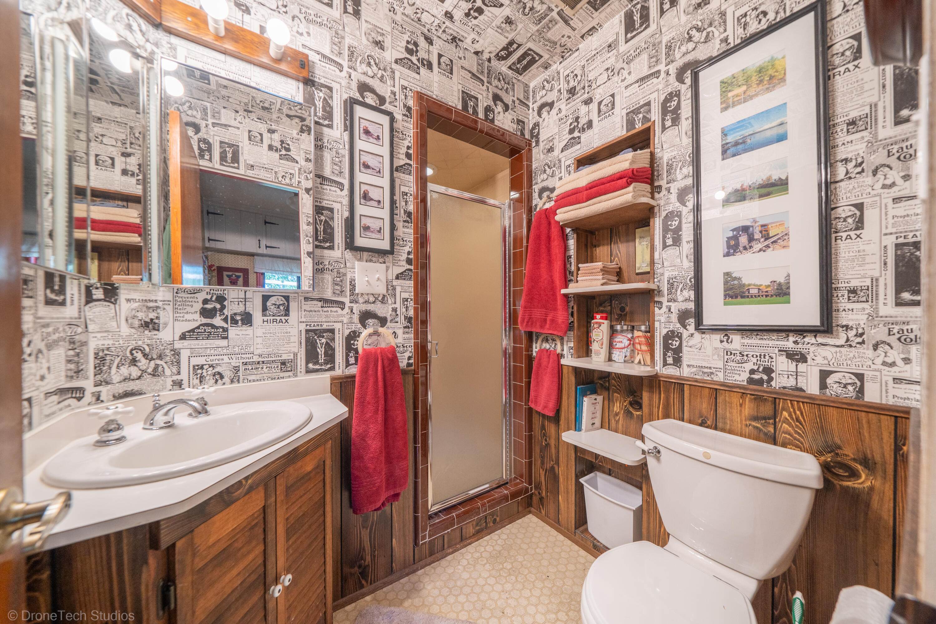 588 Ridge Road Redding, CA 96003 - Photo 27 of 53 588 Ridge Rd-32