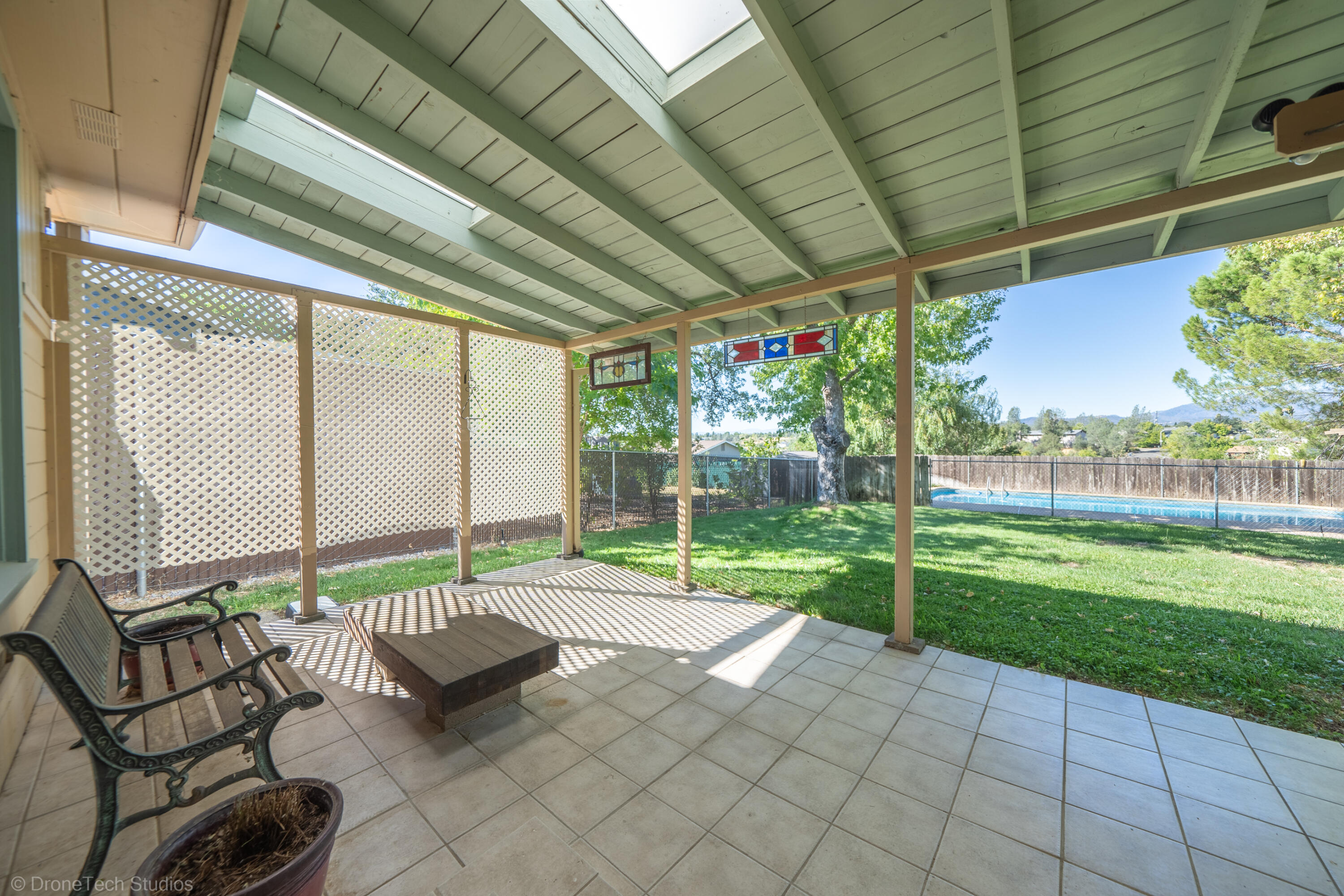 588 Ridge Road Redding, CA 96003 - Photo 36 of 53 588 Ridge Rd-42