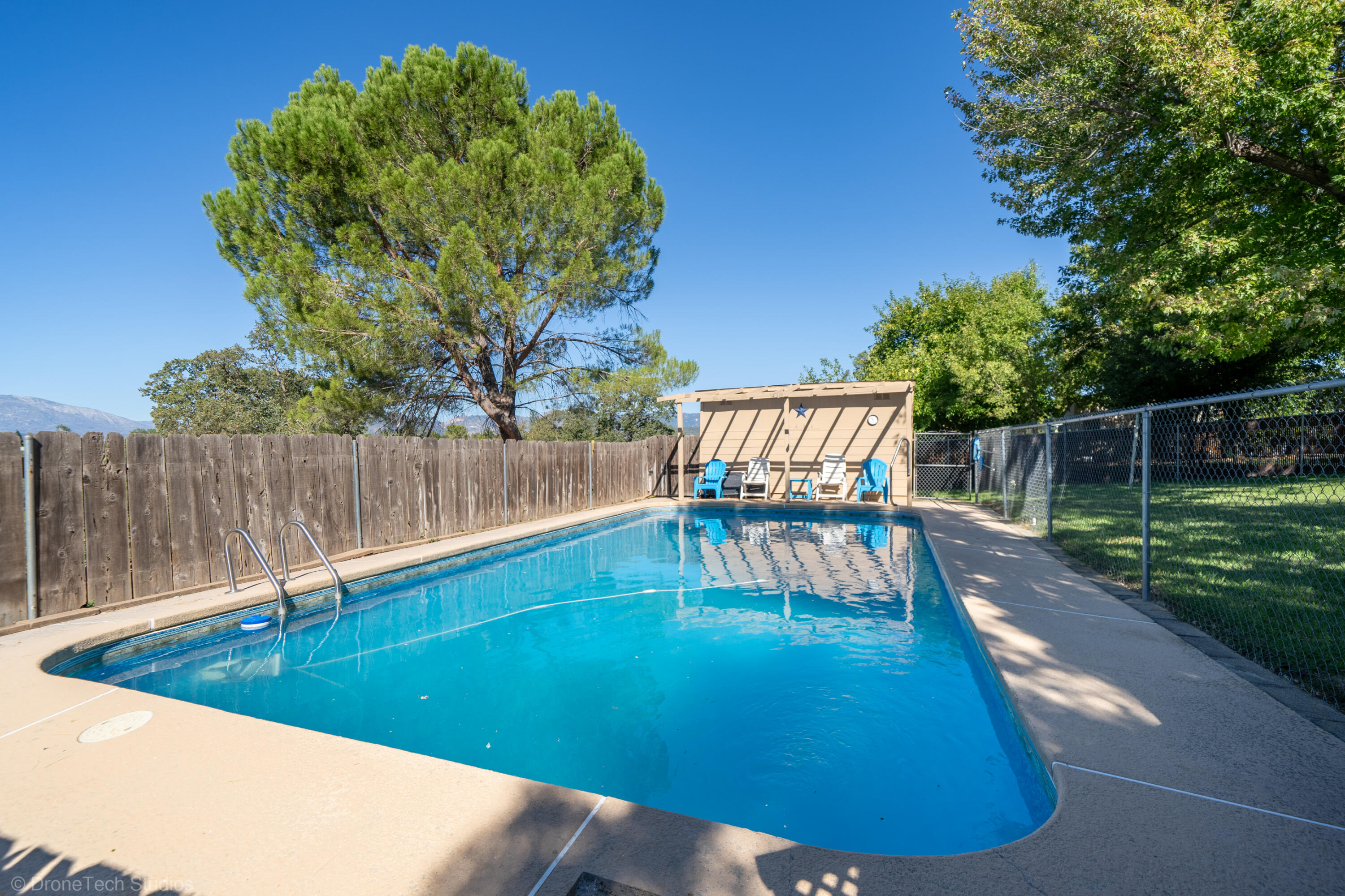 588 Ridge Road Redding, CA 96003 - Photo 48 of 53 588 Ridge Rd-58