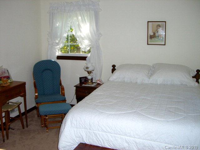 1306 Rock House Road Marion, NC 28752 - Photo 25 of 28 Gallery Image 25