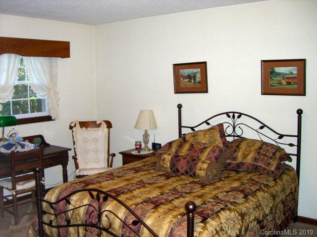 1306 Rock House Road Marion, NC 28752 - Photo 26 of 28 Gallery Image 26
