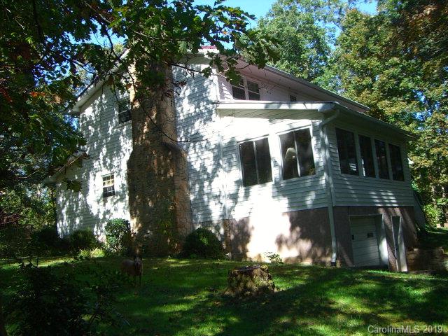 1306 Rock House Road Marion, NC 28752 - Photo 4 of 28 Gallery Image 4